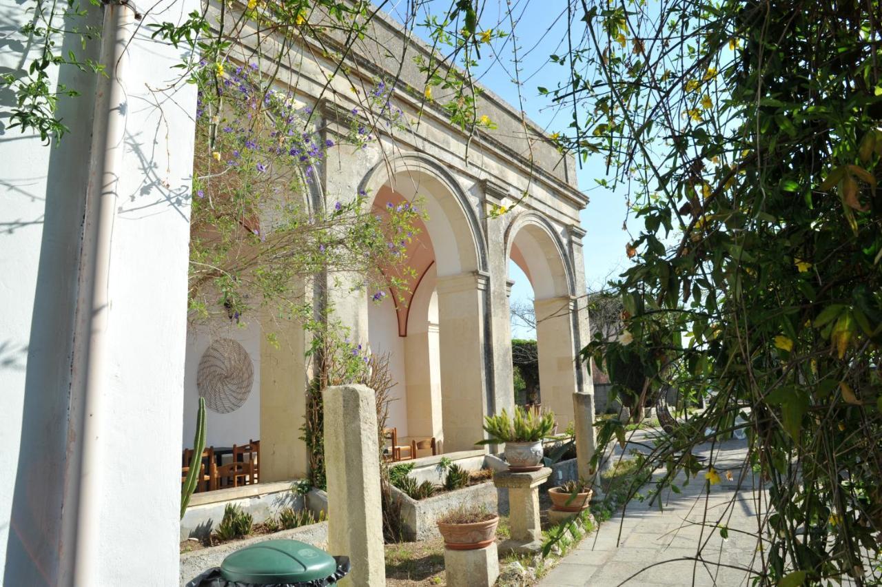 Masseria La Colombaia Poggiardo Exterior photo